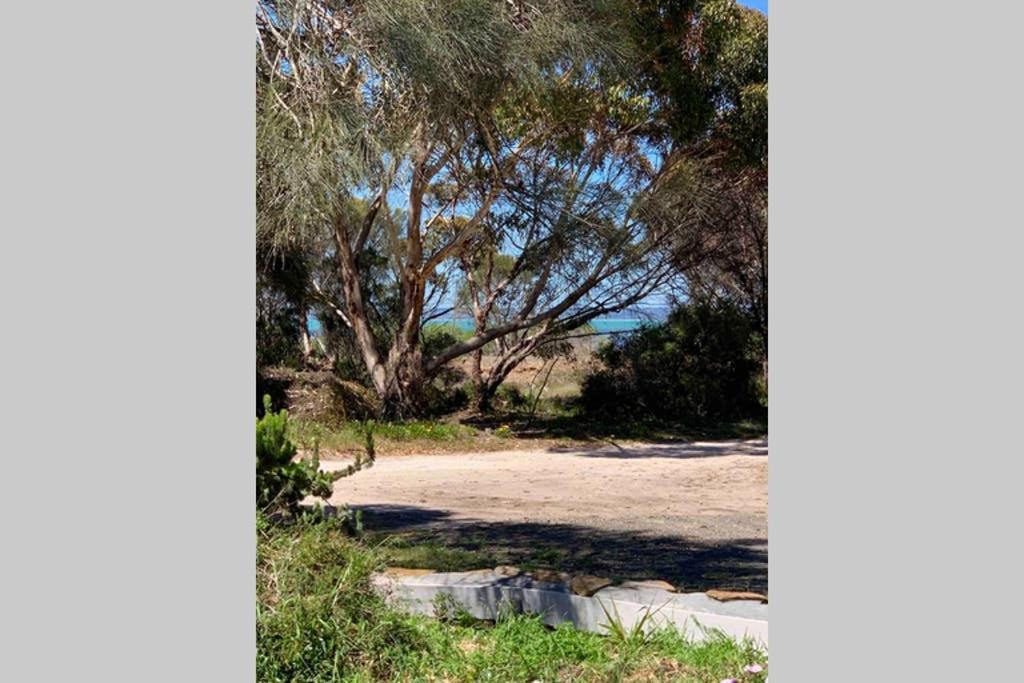 Leeward 'Tranquil Beachfront' Kingscote Buitenkant foto